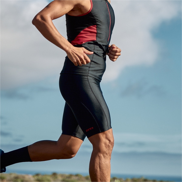2026 ZONE3 Mens Activate Tri Shorts TW23MACS108 - Black / Red